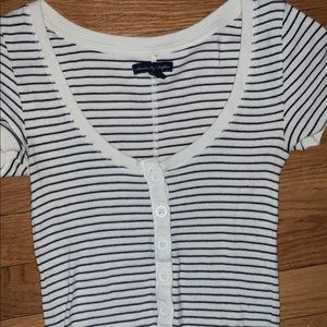 american eagle t shirt